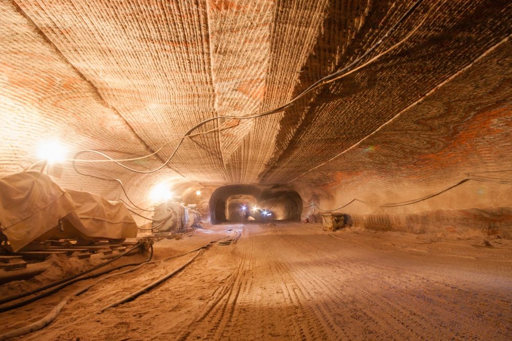 2 Resources Stocks (Including Iron Ore) to Invest for Long-term - BCI, HCH