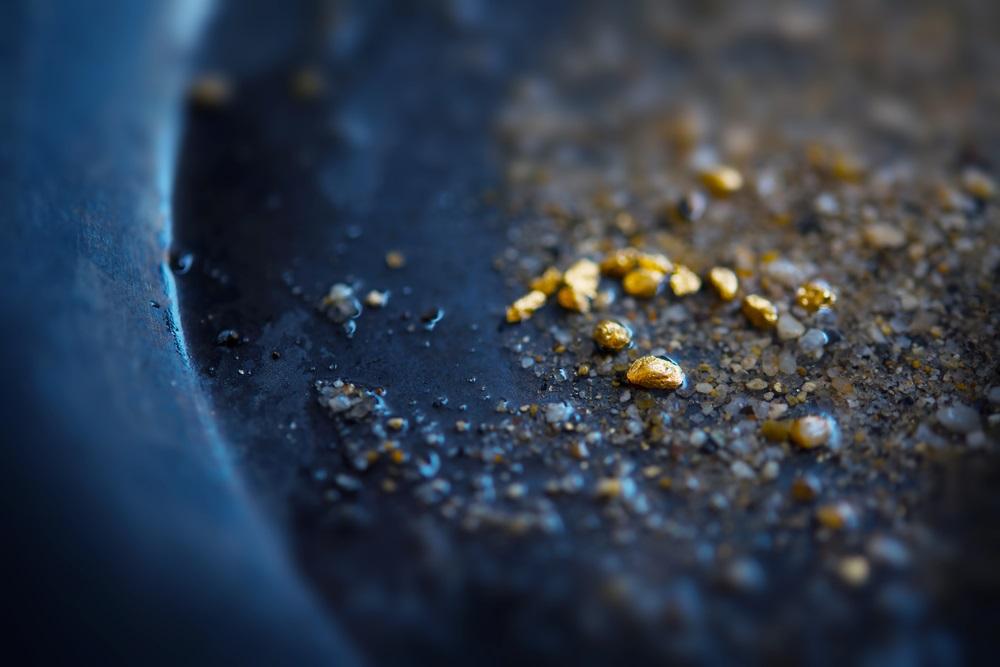 One Gold Mining Company Can Face Resistance at Current Levels - CYL