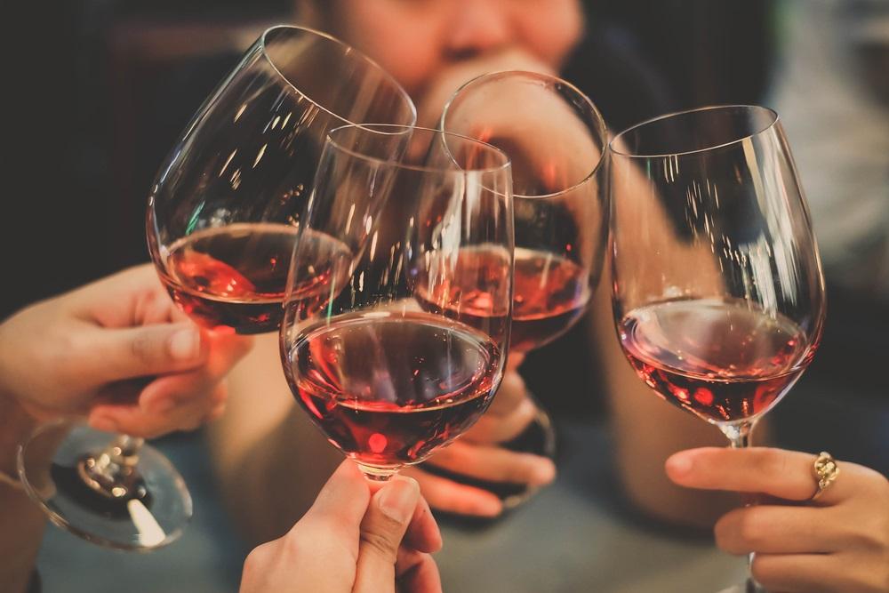 One Winery Stock Trading Near Resistance Levels - AVG