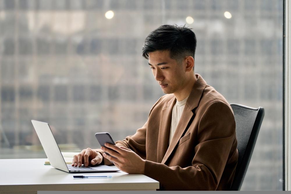 One Utilities Stock Poised to Benefit from Disciplined Acquisitions Strategies - AGL