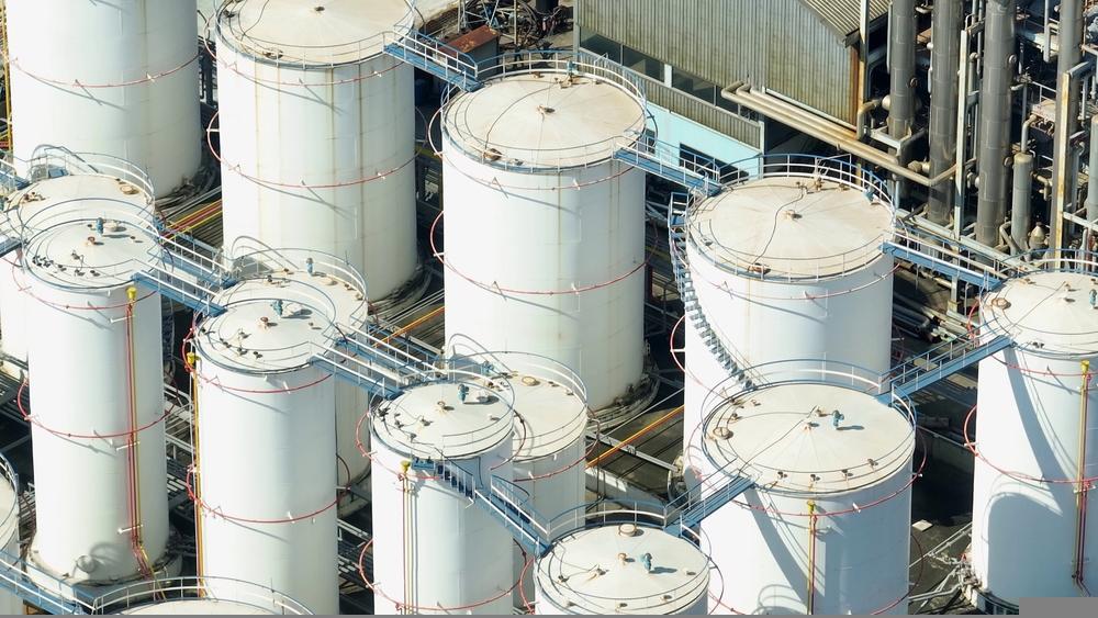 One Utilities Stock Trading Near Resistance Levels - LGI