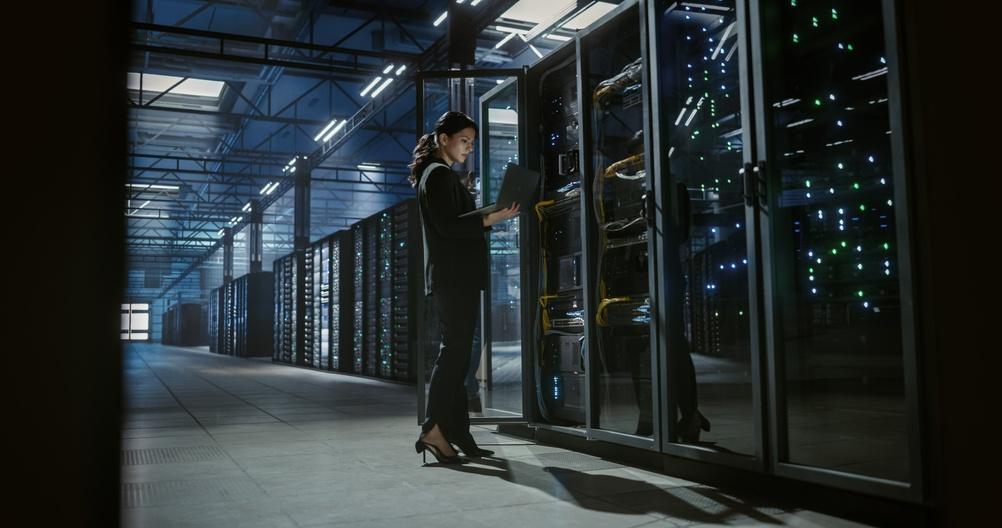 NXT Faces Growth Pressure Amid Falling Profits and Cash Flow Strain