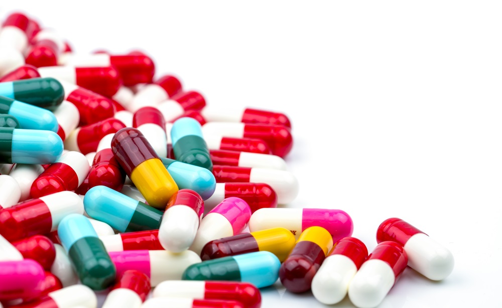How the Needle is Moving in Two Healthcare Stocks – HLS and CRH