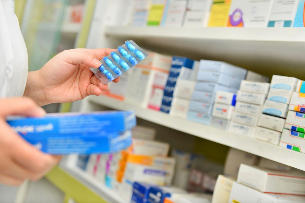 How the Needle is Moving on these Small Cap Stocks – HLS and CRH