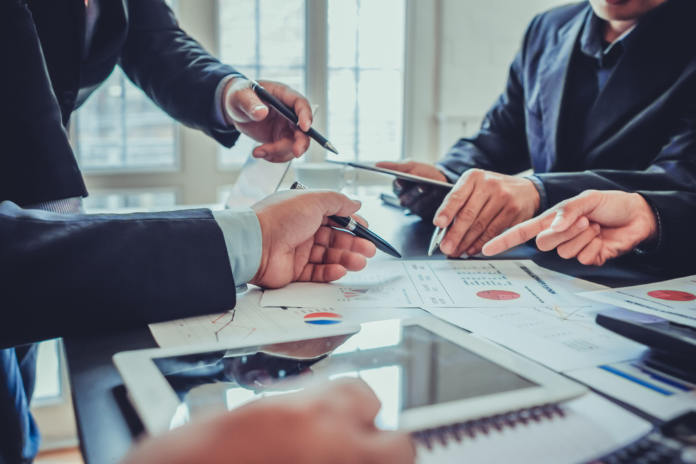 Two Utility Stocks to Hold – SPB and INE