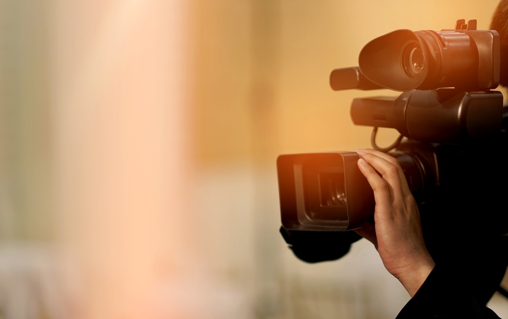 Two Small Cap Stocks under the Radar – TVA.B and FOOD