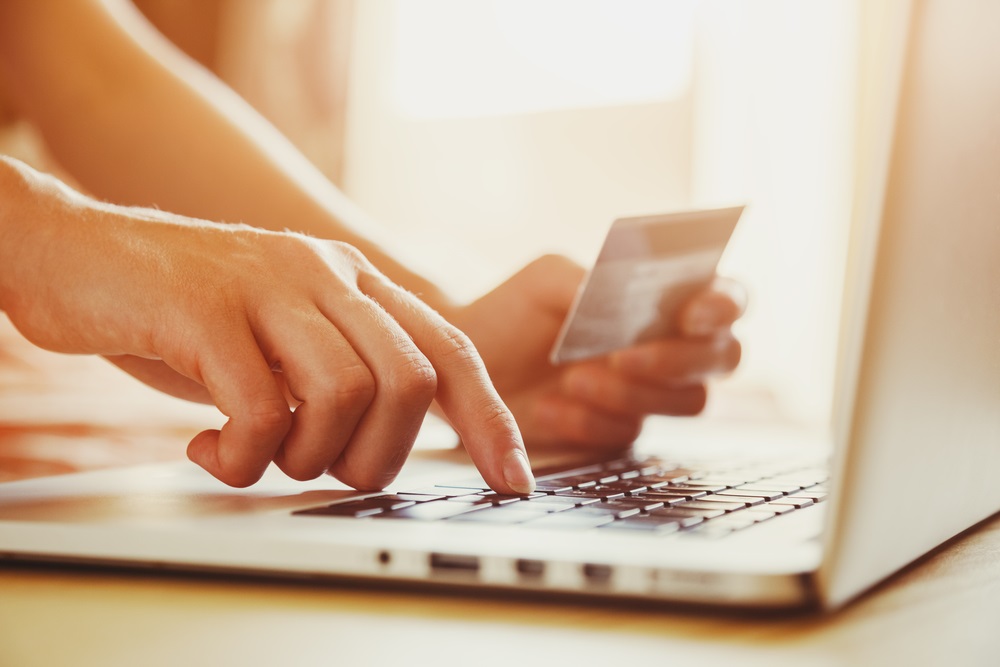 How is the needle moving on these two US stocks: Western Union & Zosano Pharma?