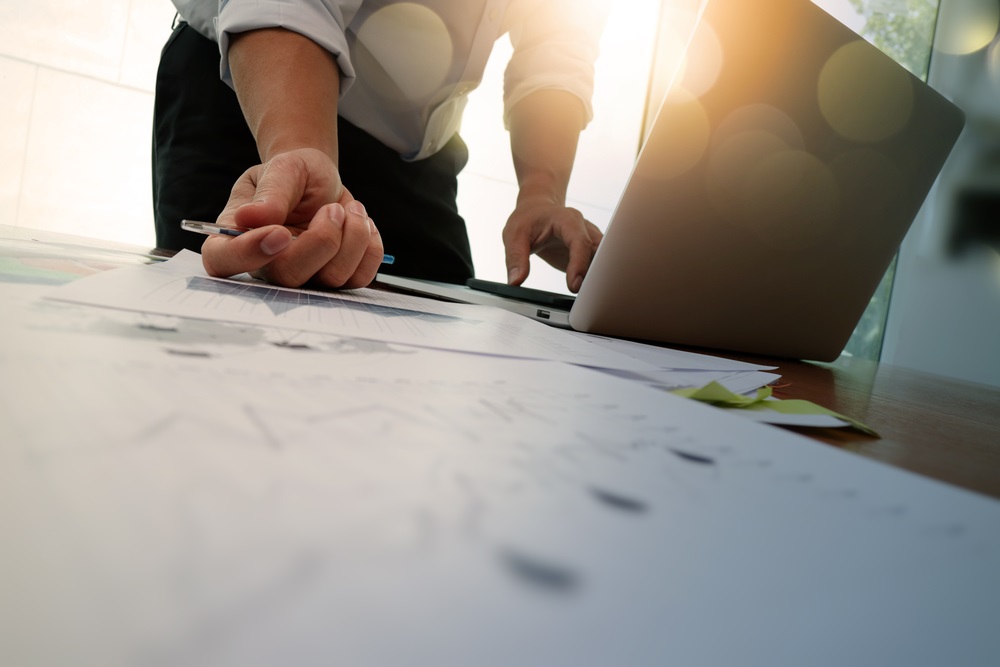 Two Tech Stocks to Hold – DSG and SW