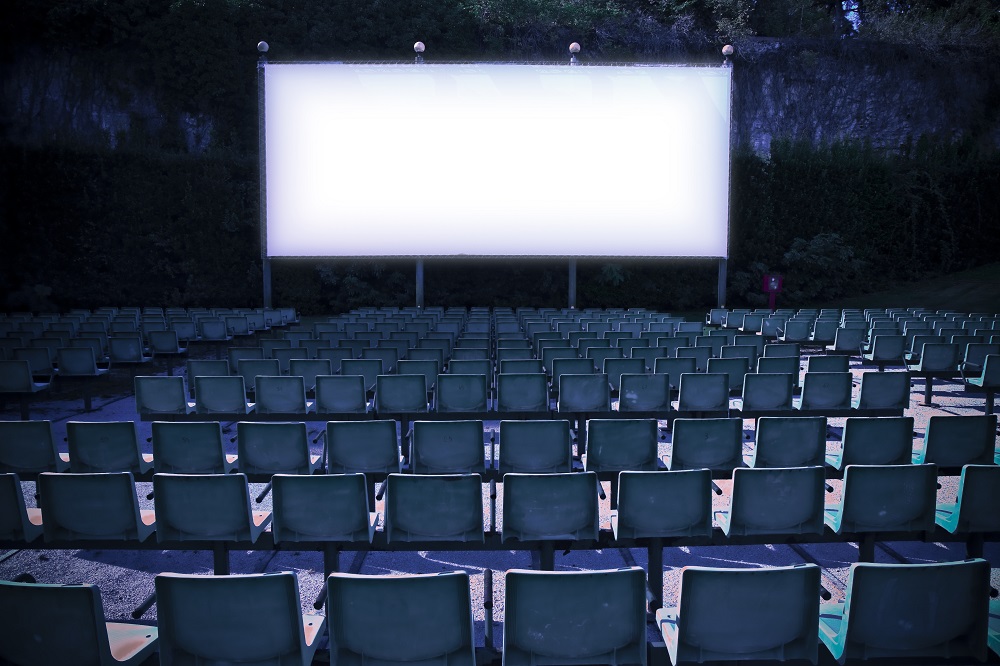Steer Clear of These US-Listed Stocks – AMC, CLOV