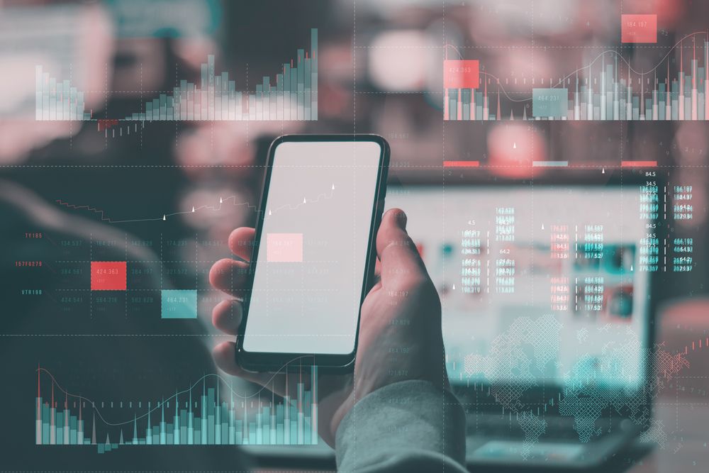 Two US-Listed Stocks With Upside Potential – LAZR, DM