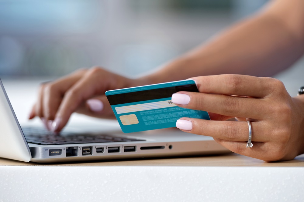Two US-Listed Mid-Cap Tech Plays Worth Considering - WU, CRSR