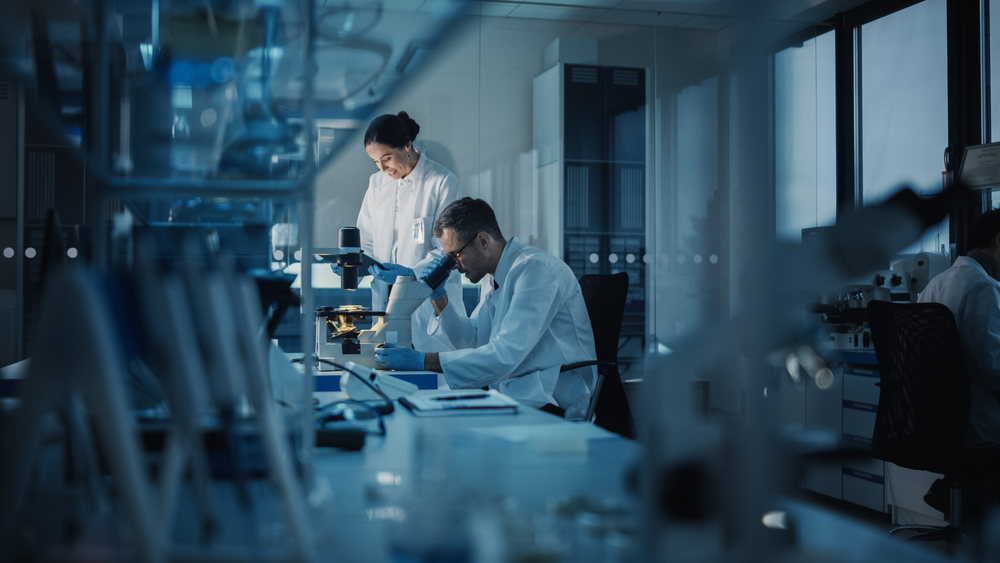 Steer Clear of These US-Listed Stocks – DNA, RGS, MBRX