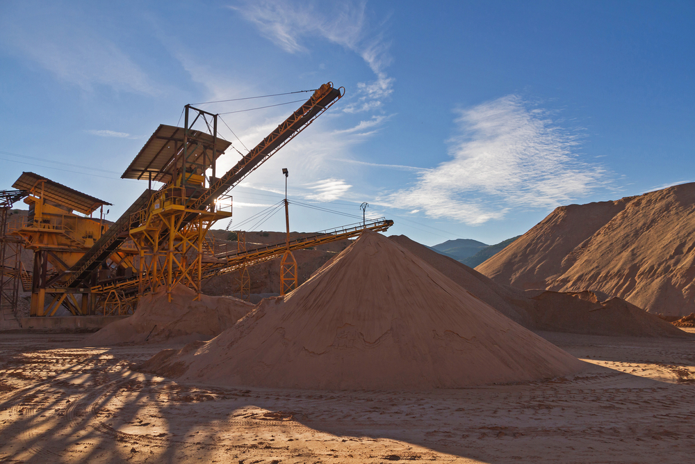 Should You Buy This NYSE-Listed Silver Stock – FSM