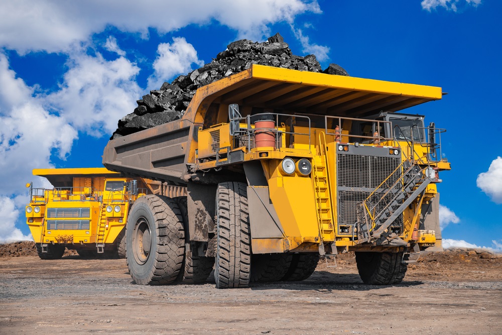 Stay Invested in this Small Cap Metal & Mining Stock – MND