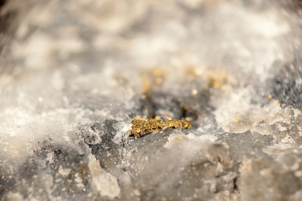 One Large Cap Metals & Mining Stock to Hold- Kinross Gold Corporation