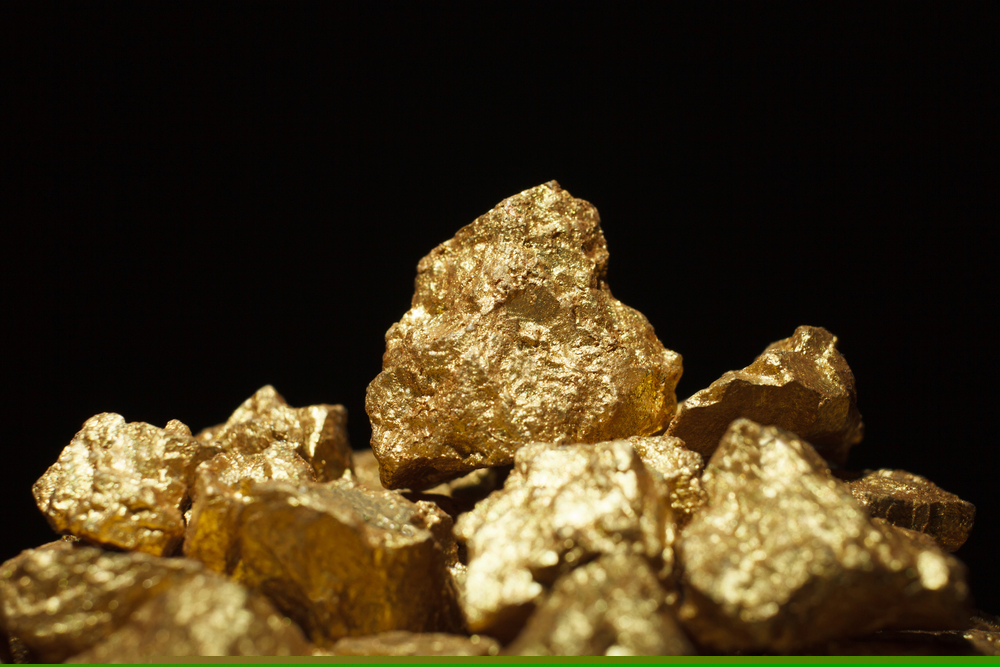 One Mid-Cap Basic Material Stock to Punt on – LUG