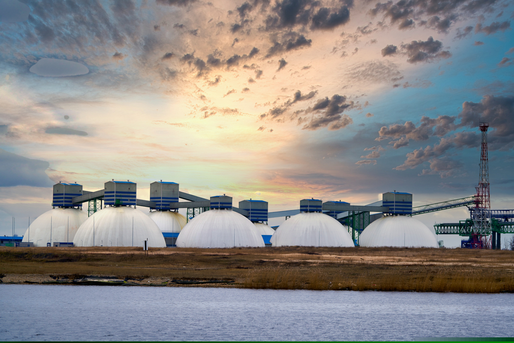 One Small-Cap Energy stock to Buy – AAV