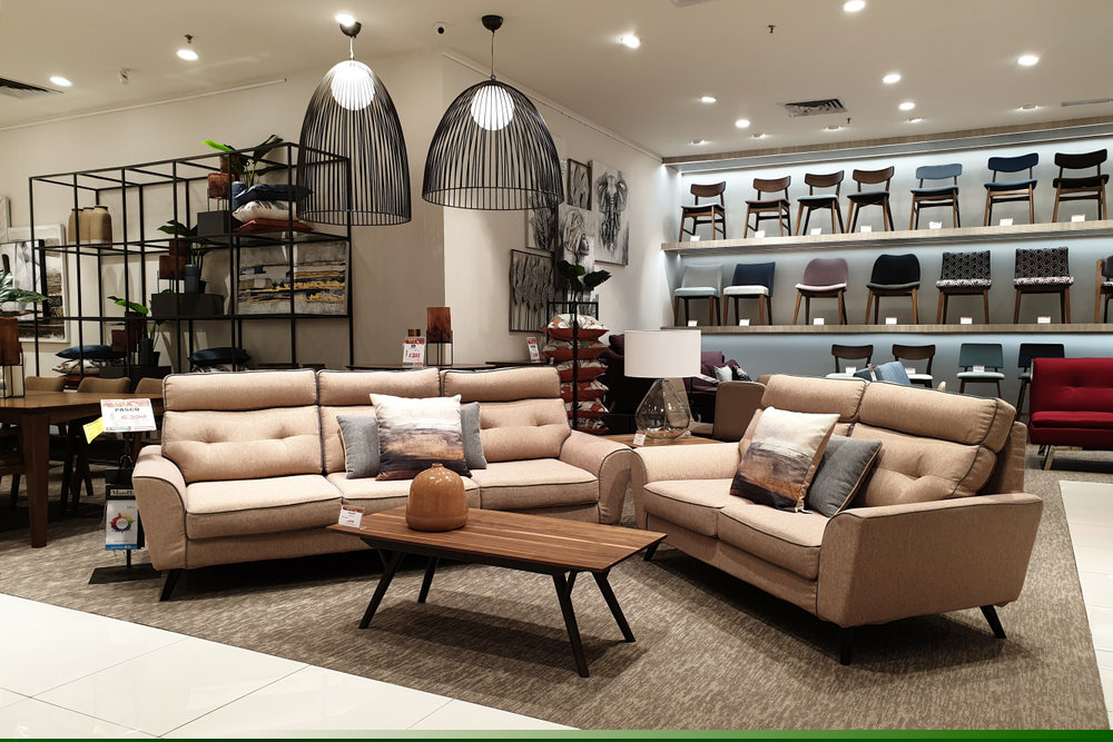 One Consumer Retail stock to Buy – LNF