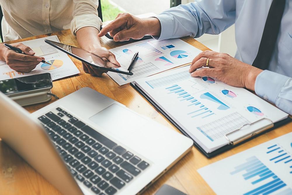 How is this TSX Listed Finance Stock Performing at Current Valuation – EQB?