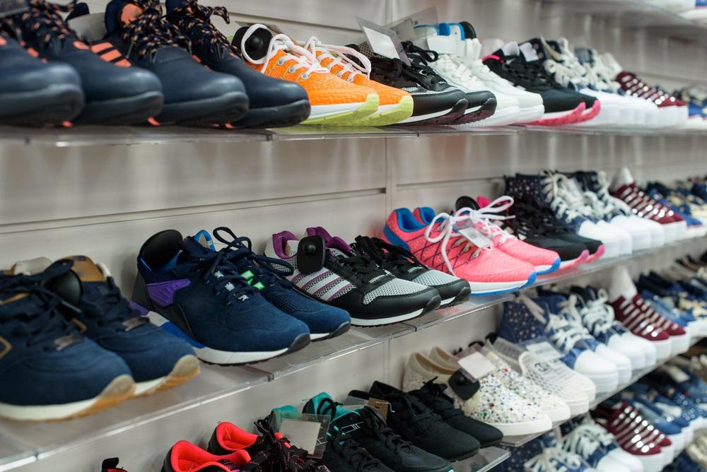 One NYSE – Listed Footwear Stock Currently Near Support Levels – NIKE Inc