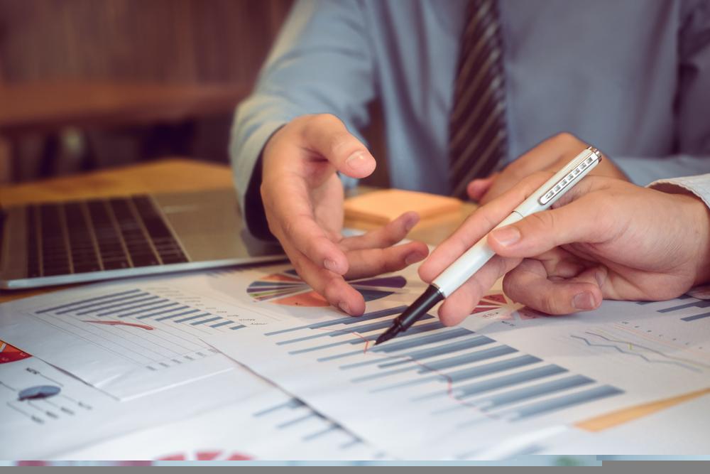 Is Superior Plus’s Growth Slowdown Signaling Structural Weakness – SPB?
