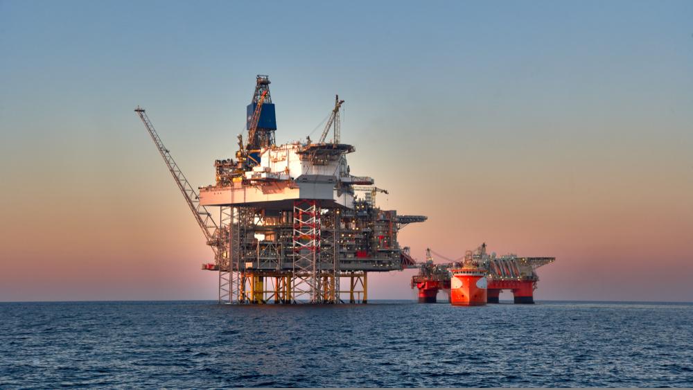 One TSX Energy Stock Grapples with Declining Heavy Crude Production – PXT