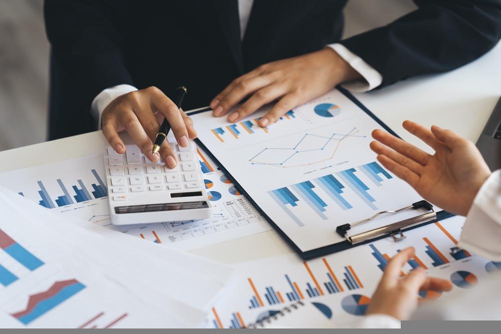 Is Alimentation Couche-Tard’s Fuel Margin Strength Masking Volume Weakness and Cost Pressures – ATD?