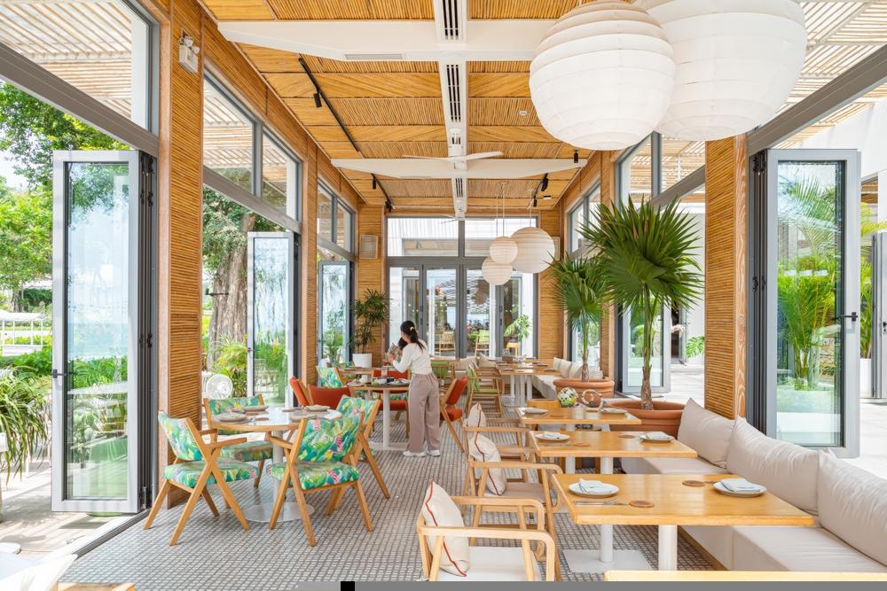 Should You Consider This Restaurant Stock - RBD