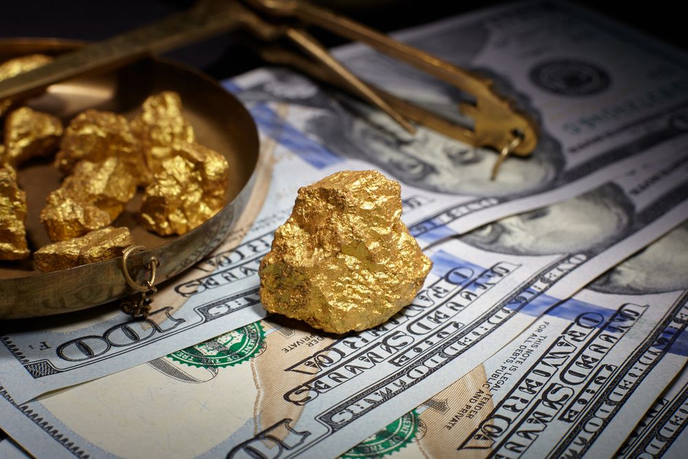 Hold Onto This NYSE-Listed Gold Mining Stock: Kinross Gold Corporation