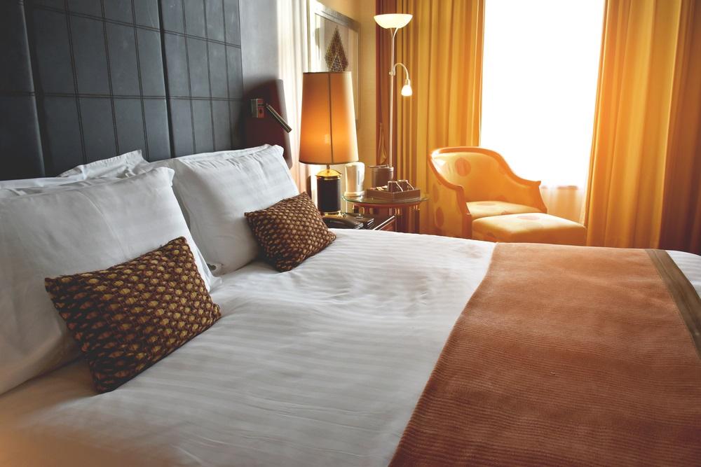 An LSE Listed Hospitality Stock Trading at Overstretched Valuations Post Q1 FY26 Numbers - WTB