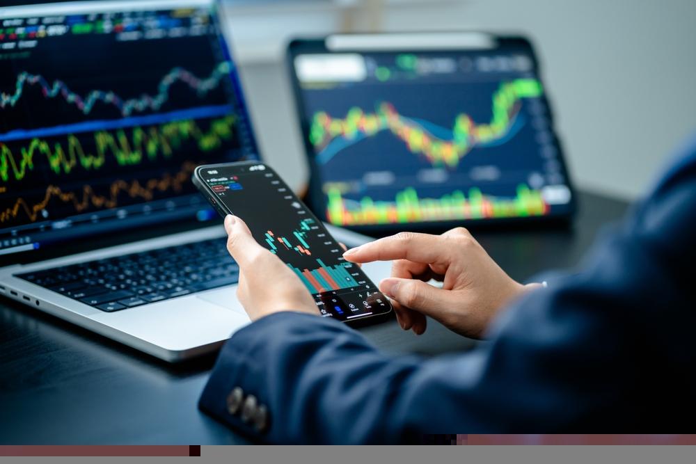 Momentum Model Portfolio Rebalancing:  EXIT (LON: IES) and ENTRY (LON: HERC)