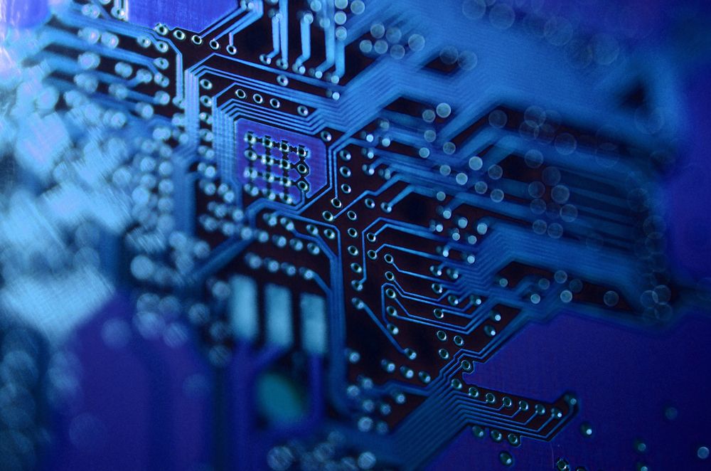 Two Mid-Cap Semiconductor Plays to Hold on to – AMKR, HIMX