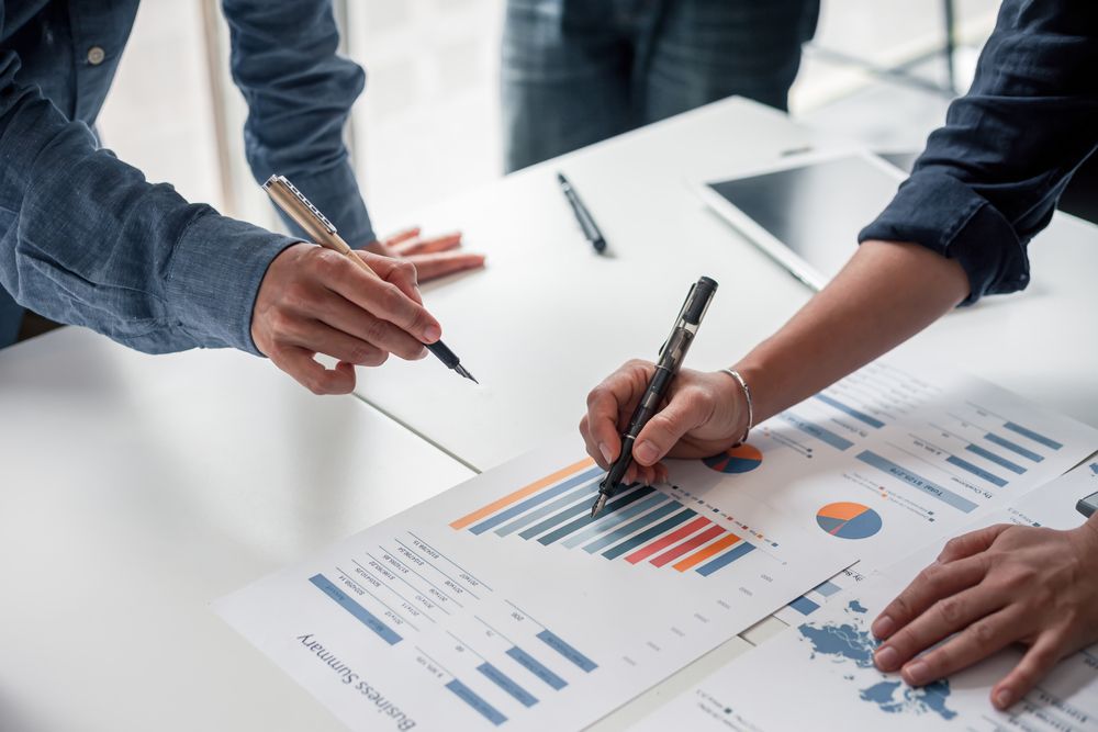 Watch Out for These Global Plays – VIRT, INT