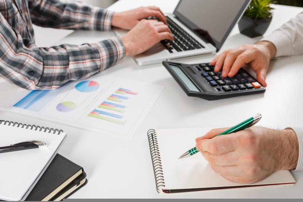 One NASDAQ– Listed Technology  Stock at Resistance Levels: DocuSign, Inc.