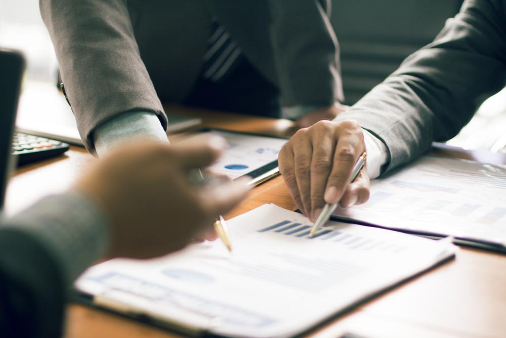 One NYSE- Listed Software & Services Stock at Resistance Level- CRCL