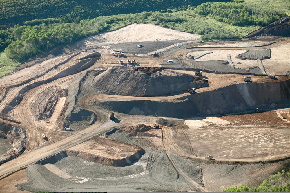 One NYSE- Listed Precious Metal Stock at Resistance Level: MP