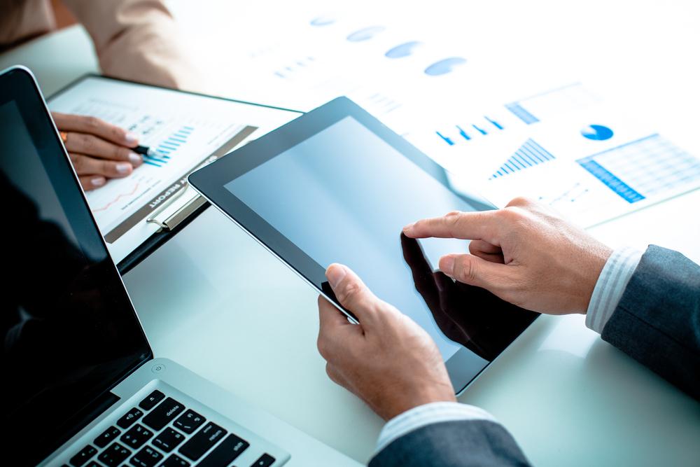 How Is the Trend Shifting in This Crypto Broker — COIN