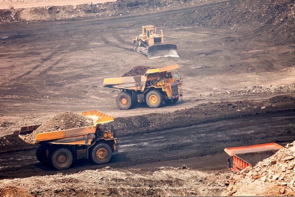 One NYSE- Listed Mining Stock at Resistance Level: FSM